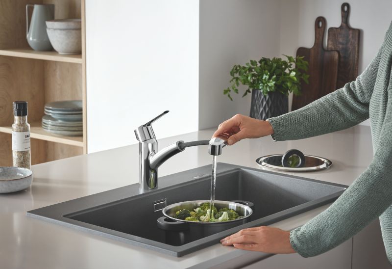 Baterie bucatarie cu  dus Grohe 30531001