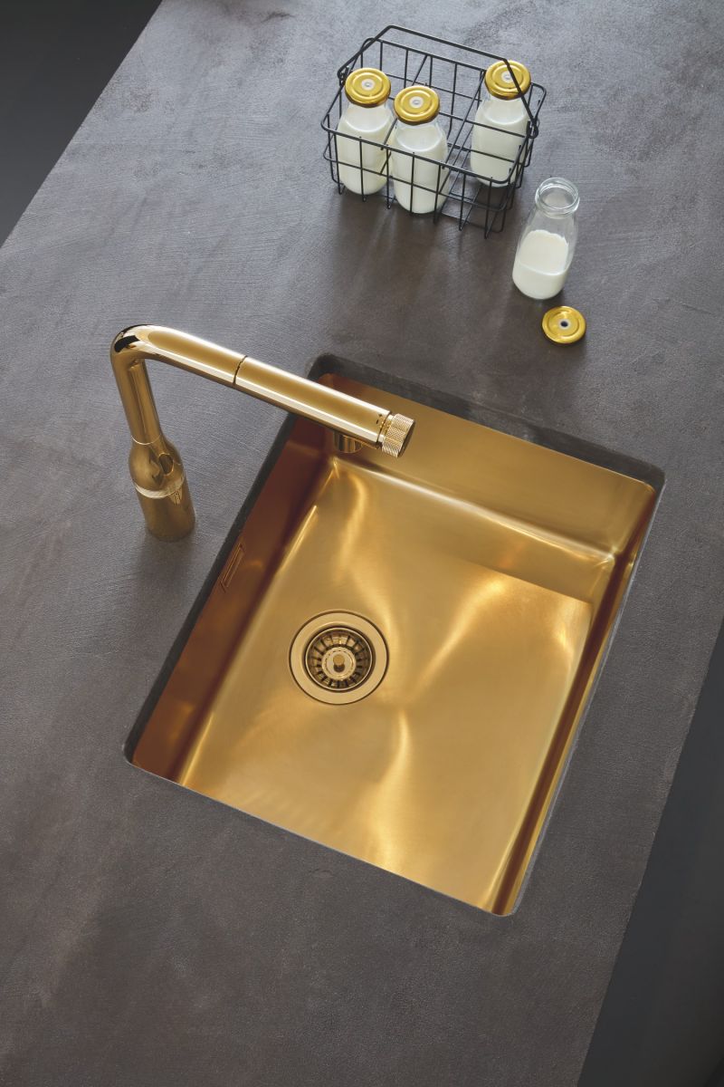 Baterie de bucatarie Grohe Essence Smartcontrol, 3/8'', pipa inalta, dus extractabil, pivotanta, cool sunrise - 31615GL0