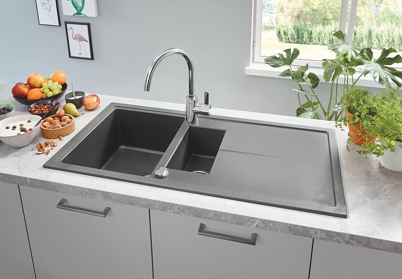 Baterie bucatarie Grohe Eurosmart Cosmopolitan, cartus ceramic, pipa pivotanta, Crom, furtune flexibile-32843002