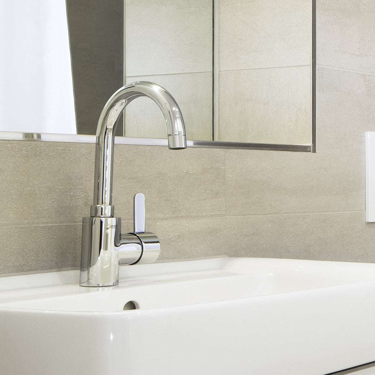 Baterie lavoar cu pipa inalta Grohe Eurosmart Cosmpolitan-32830000