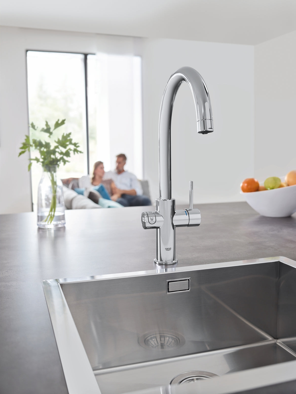 Baterie bucatarie Grohe Blue Home, monocomanda, sistem de filtrare apa, racire apa si apa carbogazoasa, 3 nivele mineralizare, cartus ceramic, pipa tip C, pivotanta 150, Crom-31455001